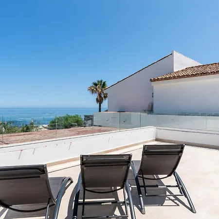 Villa Bahia Dorada Ref #38 Estepona